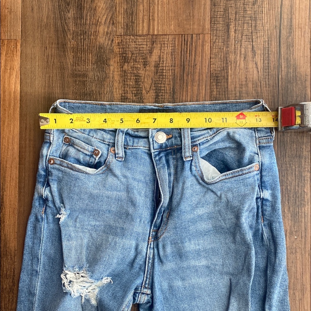 Aeropostale Women's Straight mom Leg Jeans - Medium Blue - Picture 10 of 10